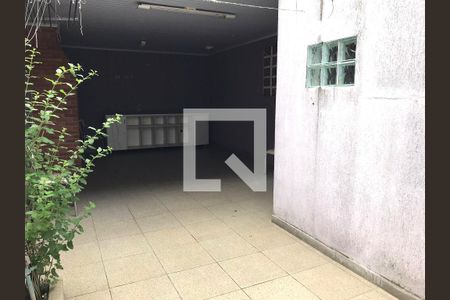 Casa à venda com 90m², 3 quartos e 1 vagaQuintal