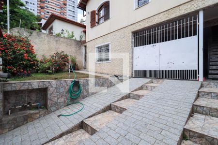 Casa à venda com 173m², 3 quartos e 3 vagas Casa à venda com 173m², 3 quartos e 3 vagasGaragem