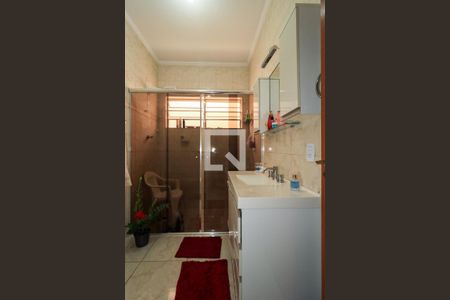 Casa à venda com 173m², 3 quartos e 3 vagas Casa à venda com 173m², 3 quartos e 3 vagasBanheiro