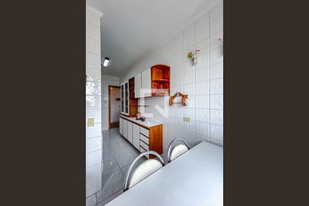 Apartamento para alugar com 80m², 2 quartos e 1 vagaCozinha