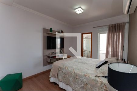 Apartamento à venda com 180m², 3 quartos e 4 vagas Apartamento à venda com 180m², 3 quartos e 4 vagasSuíte 3