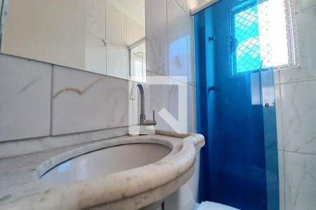 Apartamento à venda com 65m², 3 quartos e 1 vaga Apartamento à venda com 65m², 3 quartos e 1 vagaBanheiro