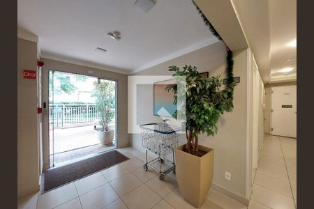 Apartamento à venda com 40m², 2 quartos e sem vaga Apartamento à venda com 40m², 2 quartos e sem vagaHall de Acesso