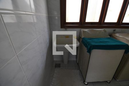 Casa de condomínio à venda com 800m², 4 quartos e 1 vagaÁrea de Serviço