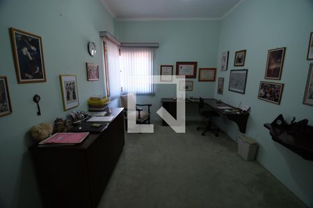 Casa de condomínio à venda com 800m², 4 quartos e 1 vagaSala - Escritório