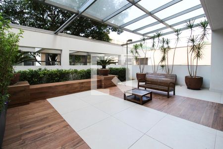 Apartamento à venda com 101m², 2 quartos e 3 vagas Apartamento à venda com 101m², 2 quartos e 3 vagasÁrea comum