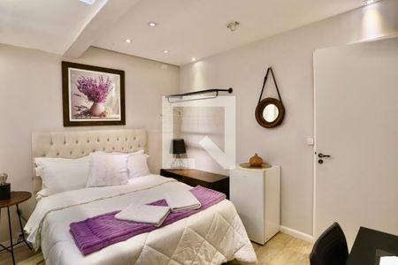 Casa à venda com 274m², 6 quartos e 1 vaga Casa à venda com 274m², 6 quartos e 1 vagaSuíte 1