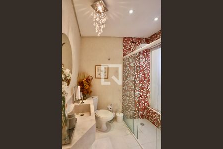 Casa à venda com 274m², 6 quartos e 1 vaga Casa à venda com 274m², 6 quartos e 1 vagaBanheiro/Suíte 4