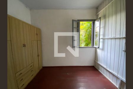 Casa à venda com 250m², 4 quartos e 2 vagas Casa à venda com 250m², 4 quartos e 2 vagasQuarto 3