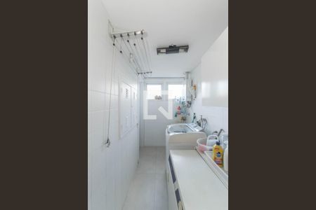 Apartamento à venda com 168m², 4 quartos e 2 vagas Apartamento à venda com 168m², 4 quartos e 2 vagasÁrea de Serviço