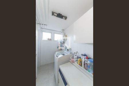 Apartamento à venda com 168m², 4 quartos e 2 vagas Apartamento à venda com 168m², 4 quartos e 2 vagasÁrea de Serviço