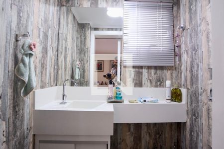 Apartamento à venda com 269m², 3 quartos e 3 vagas Apartamento à venda com 269m², 3 quartos e 3 vagasLavabo