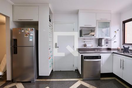 Apartamento à venda com 269m², 3 quartos e 3 vagas Apartamento à venda com 269m², 3 quartos e 3 vagasCozinha