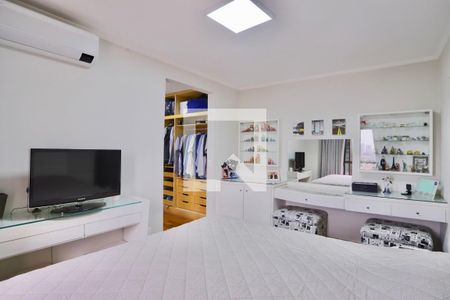 Apartamento à venda com 269m², 3 quartos e 3 vagas Apartamento à venda com 269m², 3 quartos e 3 vagasQuarto 2