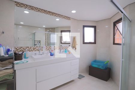 Apartamento à venda com 269m², 3 quartos e 3 vagas Apartamento à venda com 269m², 3 quartos e 3 vagasBanheiro do Quarto 2