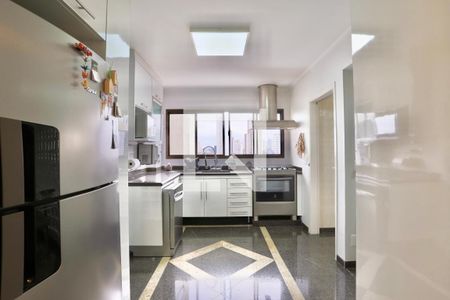 Apartamento à venda com 269m², 3 quartos e 3 vagas Apartamento à venda com 269m², 3 quartos e 3 vagasCozinha