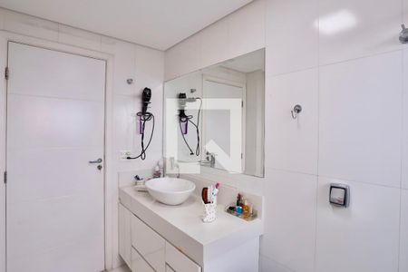 Apartamento à venda com 269m², 3 quartos e 3 vagas Apartamento à venda com 269m², 3 quartos e 3 vagasBanheiro do Quarto 1
