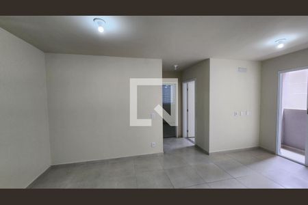 Sala de apartamento para alugar com 2 quartos, 56m² em Vila Tupi, Várzea Paulista