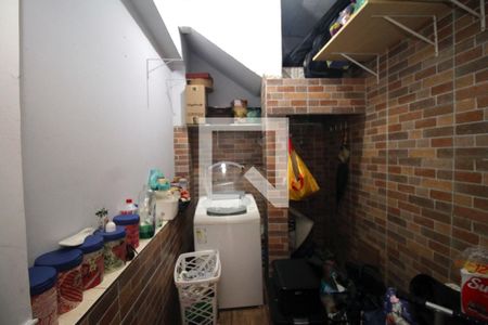 Casa à venda com 73m², 2 quartos e sem vagaÁrea de Serviço