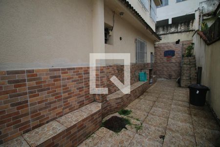 Casa à venda com 73m², 2 quartos e sem vagaQuintal