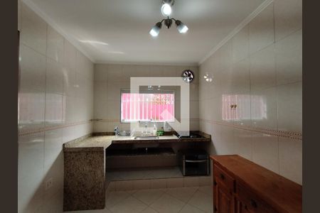 Casa à venda com 300m², 4 quartos e 2 vagas Casa à venda com 300m², 4 quartos e 2 vagasCozinha - Torneira