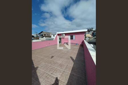 Casa à venda com 300m², 4 quartos e 2 vagas Casa à venda com 300m², 4 quartos e 2 vagasSacada