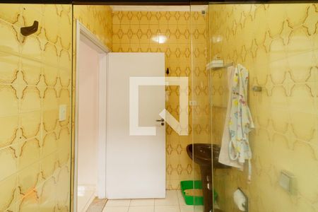 Casa à venda com 170m², 4 quartos e 4 vagas Casa à venda com 170m², 4 quartos e 4 vagasBanheiro da Suíte