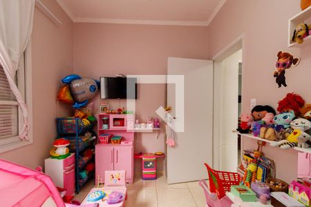 Casa à venda com 170m², 4 quartos e 4 vagas Casa à venda com 170m², 4 quartos e 4 vagasQuarto 3