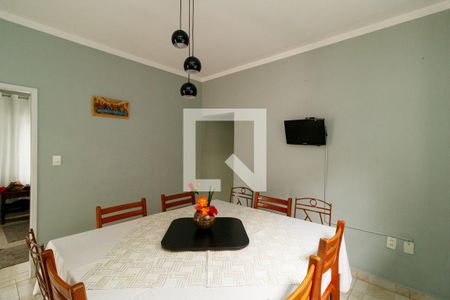 Casa à venda com 170m², 4 quartos e 4 vagas Casa à venda com 170m², 4 quartos e 4 vagasSala de Jantar