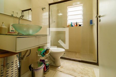 Casa à venda com 170m², 4 quartos e 4 vagas Casa à venda com 170m², 4 quartos e 4 vagasBanheiro