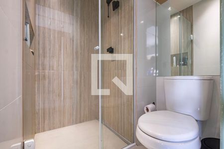 Studio à venda com 30m², 1 quarto e sem vaga Studio à venda com 30m², 1 quarto e sem vagaBanheiro