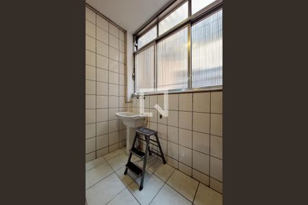 Apartamento à venda com 119m², 2 quartos e 1 vaga Apartamento à venda com 119m², 2 quartos e 1 vagaÁrea de Serviço