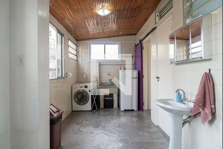 Apartamento à venda com 138m², 2 quartos e 1 vaga Apartamento à venda com 138m², 2 quartos e 1 vagaÁrea de Serviço