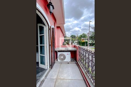 Casa à venda com 240m², 5 quartos e 2 vagasVaranda