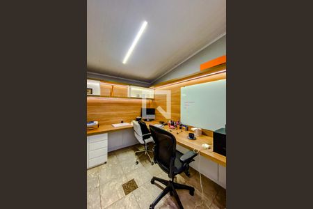 Casa à venda com 240m², 5 quartos e 2 vagasQuarto 3