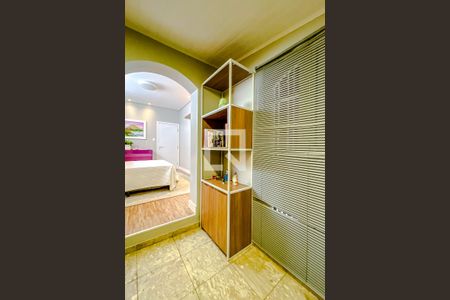 Casa à venda com 240m², 5 quartos e 2 vagasQuarto 3