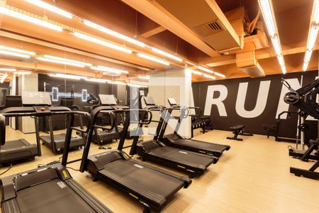 Studio à venda com 32m², 1 quarto e sem vaga Studio à venda com 32m², 1 quarto e sem vagaÁrea comum - Academia