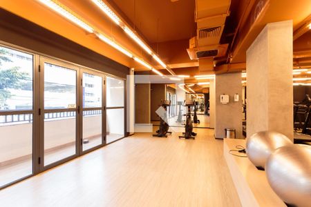 Studio à venda com 32m², 1 quarto e sem vaga Studio à venda com 32m², 1 quarto e sem vagaÁrea comum - Academia