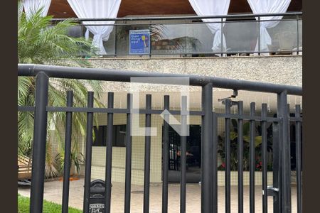 Apartamento à venda com 130m², 2 quartos e 1 vaga Apartamento à venda com 130m², 2 quartos e 1 vagaPlaquinha Quinto Andar