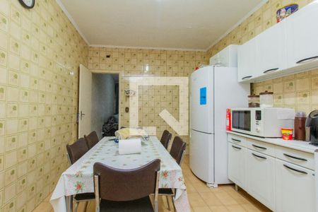 Casa à venda com 74m², 3 quartos e 2 vagas Casa à venda com 74m², 3 quartos e 2 vagasCozinha