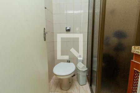 Casa à venda com 74m², 3 quartos e 2 vagas Casa à venda com 74m², 3 quartos e 2 vagasBanheiro - suíte