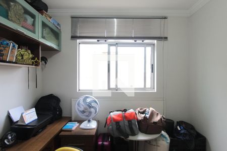 Apartamento à venda com 105m², 3 quartos e 3 vagasQuarto 2