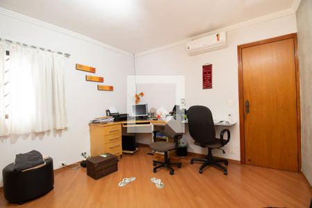 Casa à venda com 418m², 4 quartos e 6 vagasQuarto 1