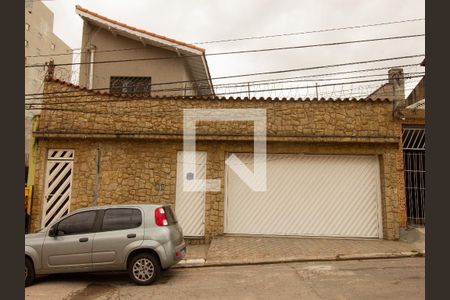 Casa à venda com 418m², 4 quartos e 6 vagasFachada