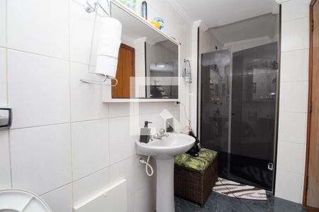 Casa à venda com 418m², 4 quartos e 6 vagasBanheiro Área de serviço