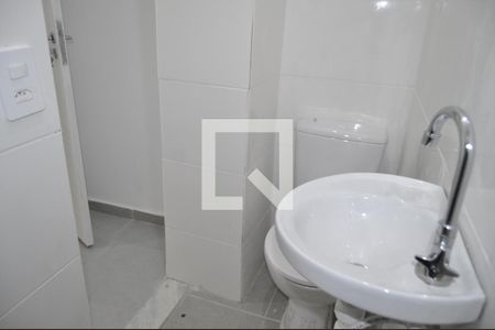 Apartamento à venda com 66m², 3 quartos e sem vagaBanheiro