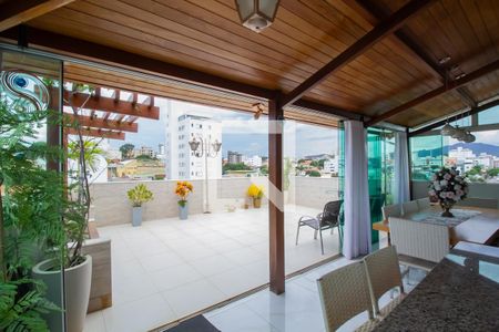 Apartamento à venda com 150m², 3 quartos e 2 vagasTerraço