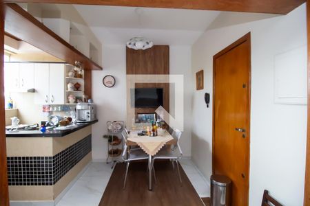 Apartamento à venda com 150m², 3 quartos e 2 vagasCozinha