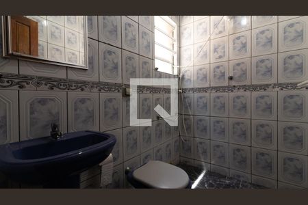 Casa à venda com 207m², 4 quartos e 2 vagas Casa à venda com 207m², 4 quartos e 2 vagasBanheiro - Casa 2