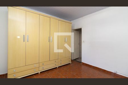 Casa à venda com 207m², 4 quartos e 2 vagas Casa à venda com 207m², 4 quartos e 2 vagasQuarto - Casa 2